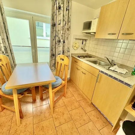 Schwalbenflug Apartment *