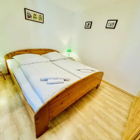 Schwalbenflug アパート ロストック